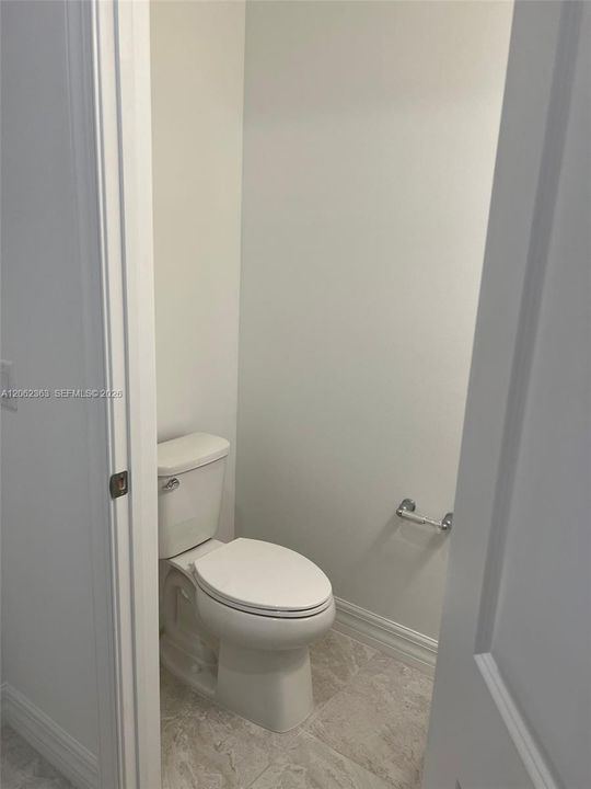 На продажу: $449,900 (3 спален, 2 ванн, 1644 Квадратных фут)
