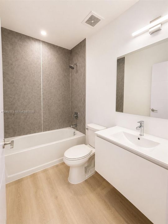 В аренду: $2,500 (3 спален, 2 ванн, 1516 Квадратных фут)