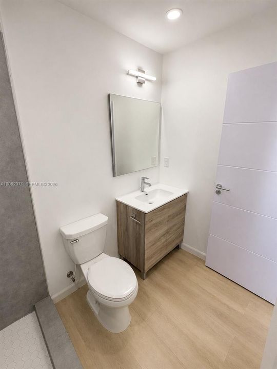 В аренду: $2,500 (3 спален, 2 ванн, 1516 Квадратных фут)