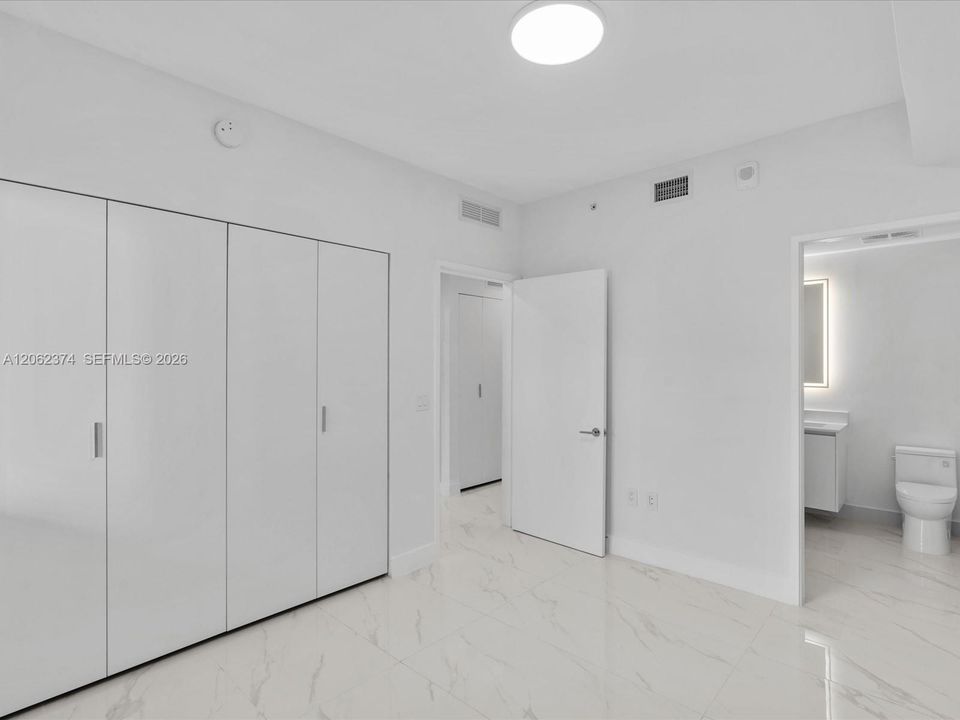 На продажу: $1,799,000 (3 спален, 3 ванн, 1651 Квадратных фут)