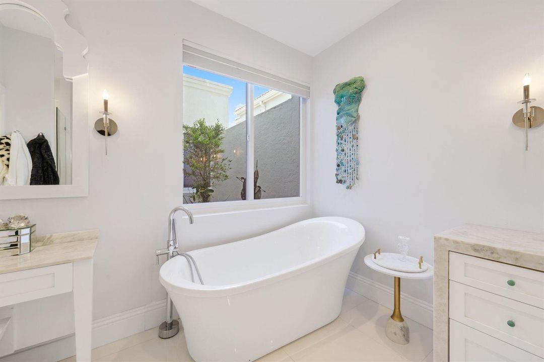 2466 Northwest 61st Diagonal Road - 64.j