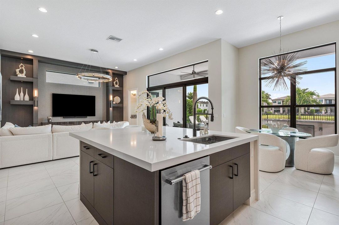 016-9022ChauvetWay-BocaRaton-FL-33496-SM