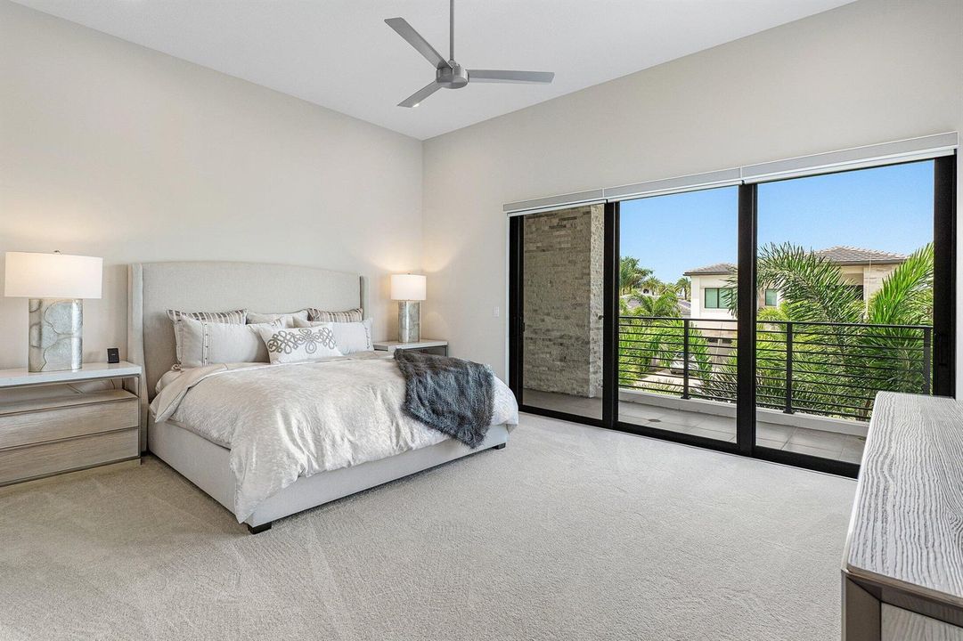 028-9022ChauvetWay-BocaRaton-FL-33496-SM