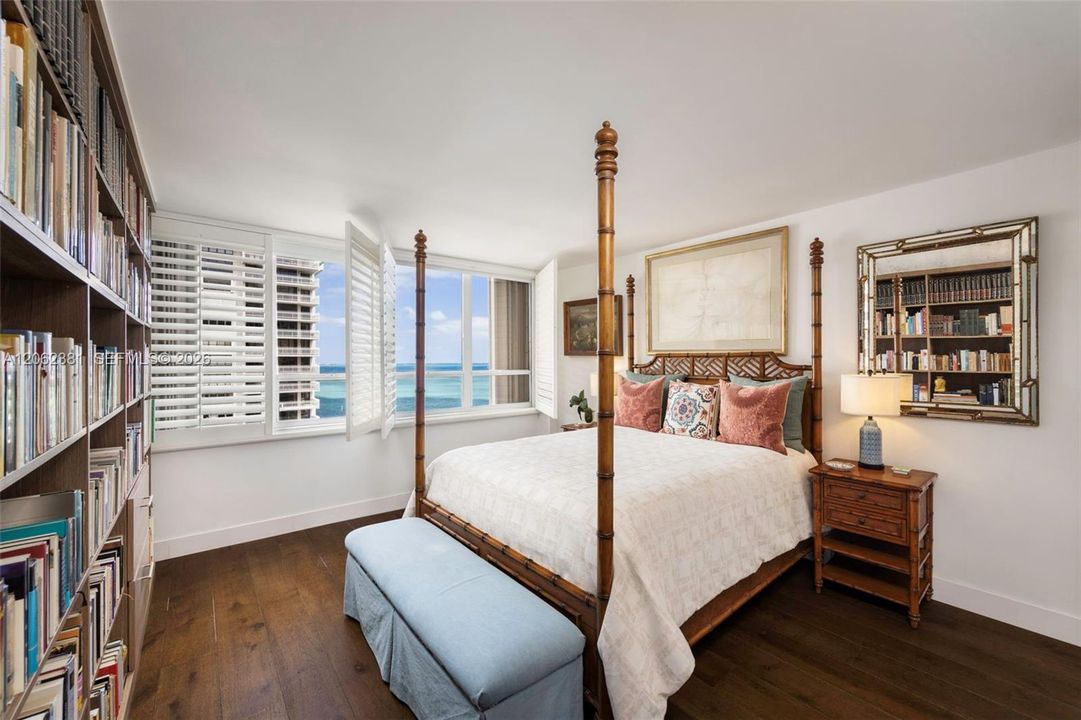 For Sale: $2,900,000 (3 beds, 2 baths, 2614 Square Feet)