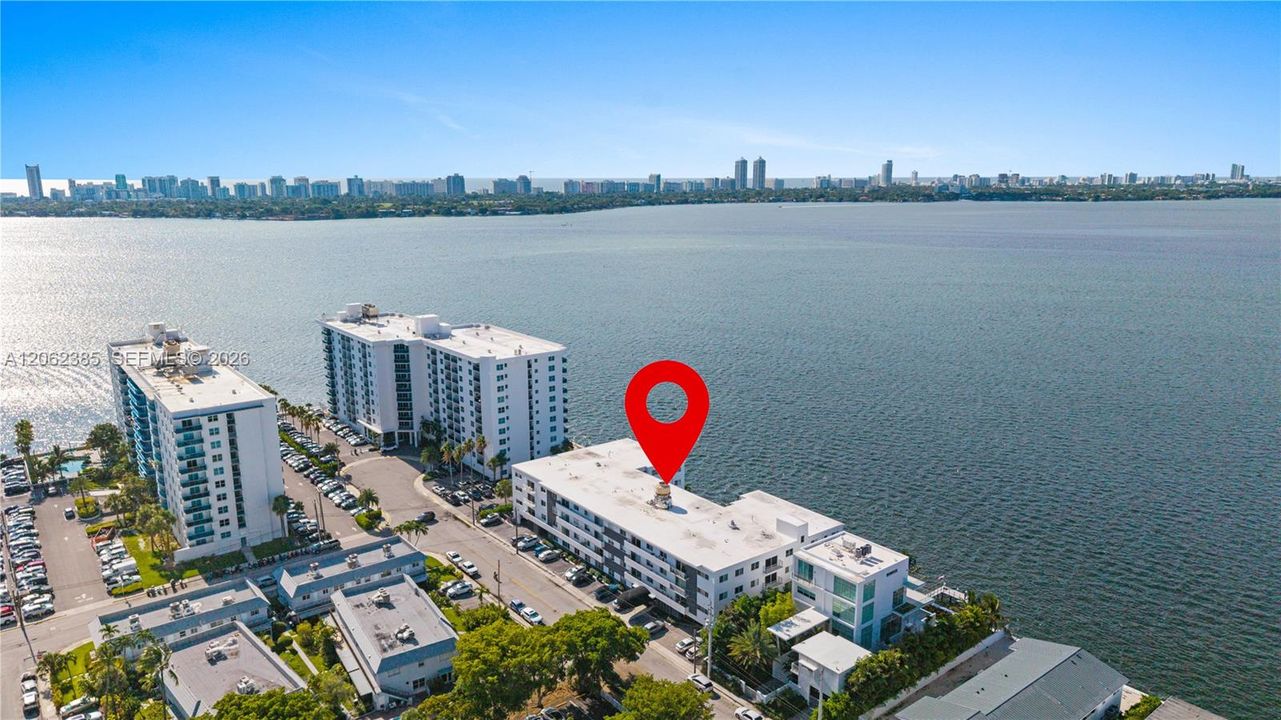 На продажу: $449,000 (3 спален, 2 ванн, 1258 Квадратных фут)