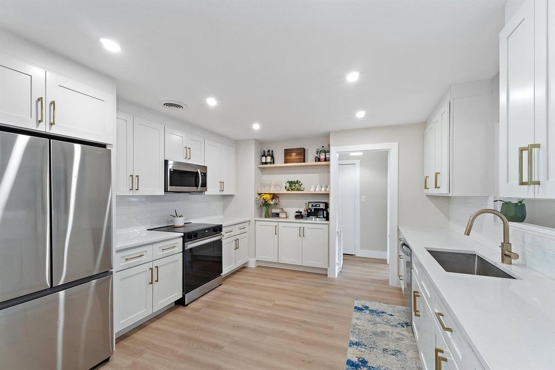 045-417PhiladelphiaDr-Jupiter-FL-33458-S