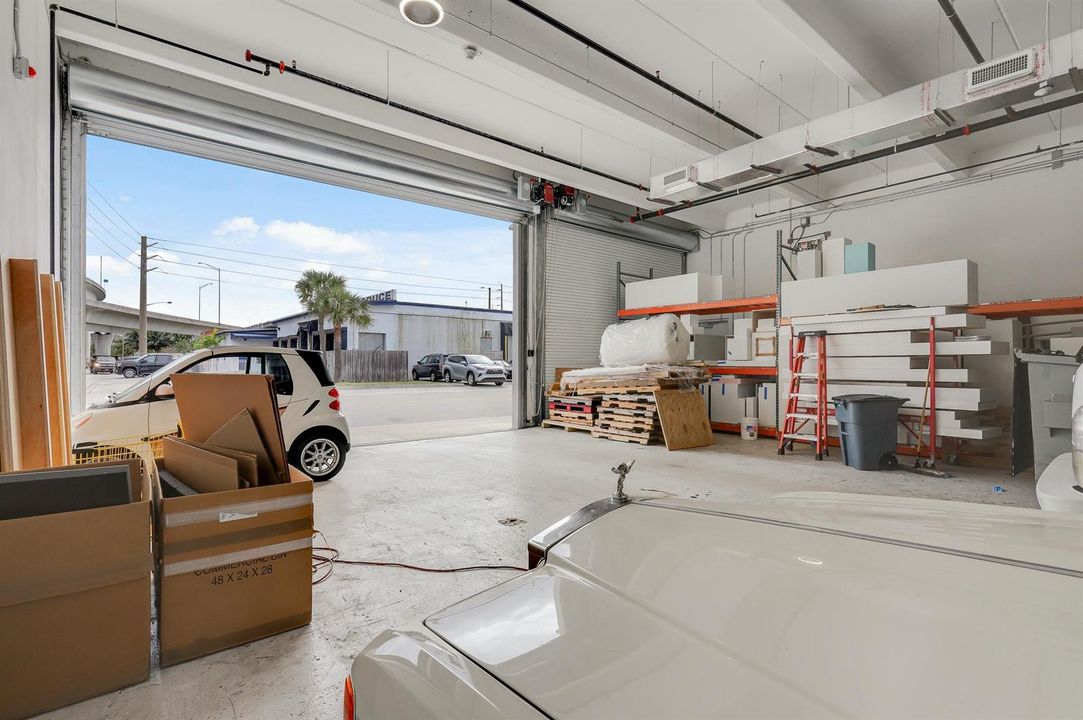 Dive In Interior Ramp and Loading Dock