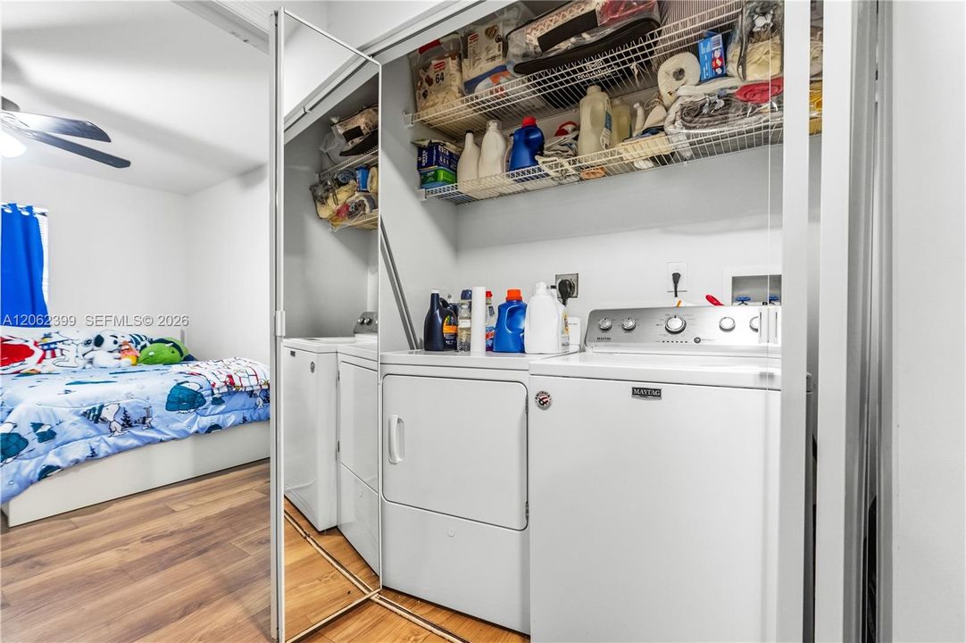 В аренду: $3,000 (3 спален, 2 ванн, 1558 Квадратных фут)