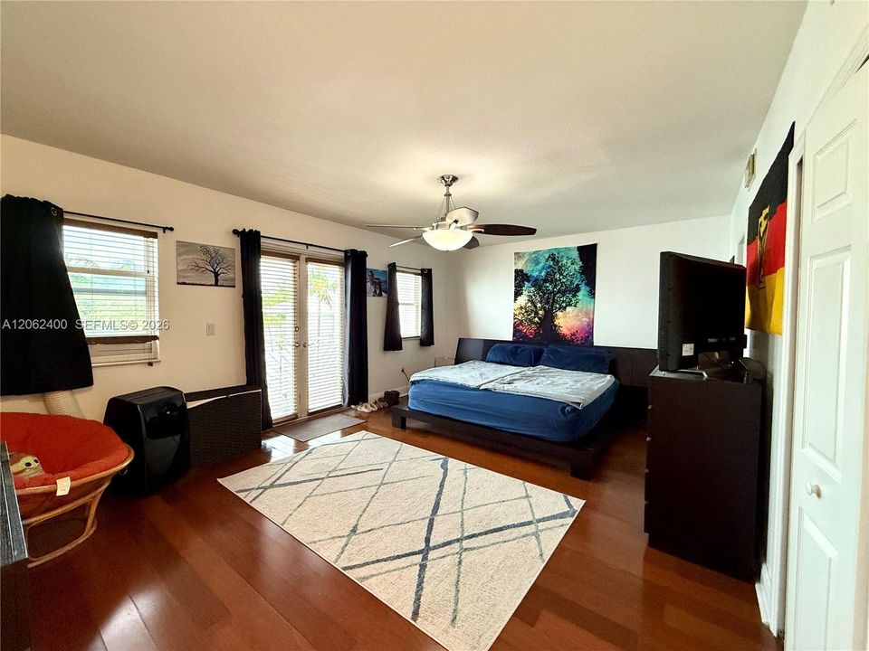 В аренду: $3,750 (2 спален, 2 ванн, 1643 Квадратных фут)