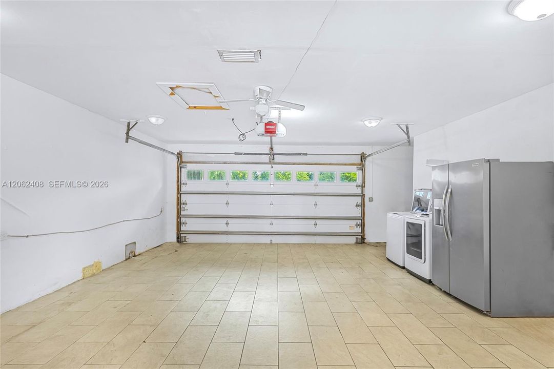 For Sale: $760,000 (3 beds, 2 baths, 1856 Square Feet)