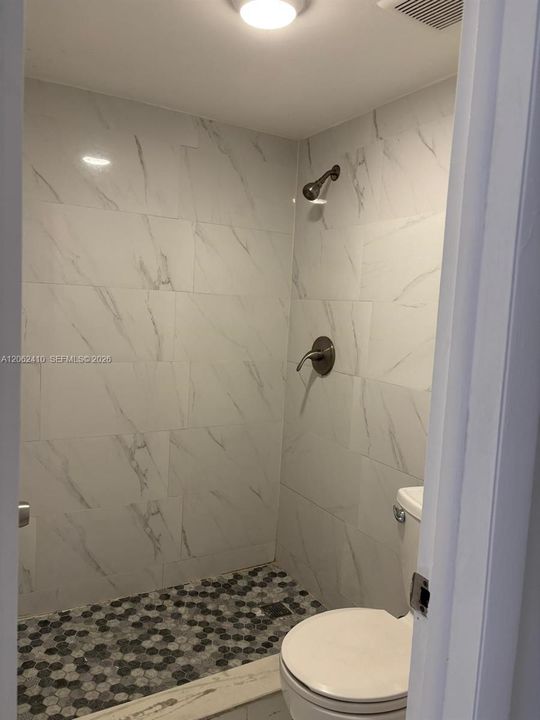 En Renta: $1,800 (2 camas, 2 baños, 800 Pies cuadrados)