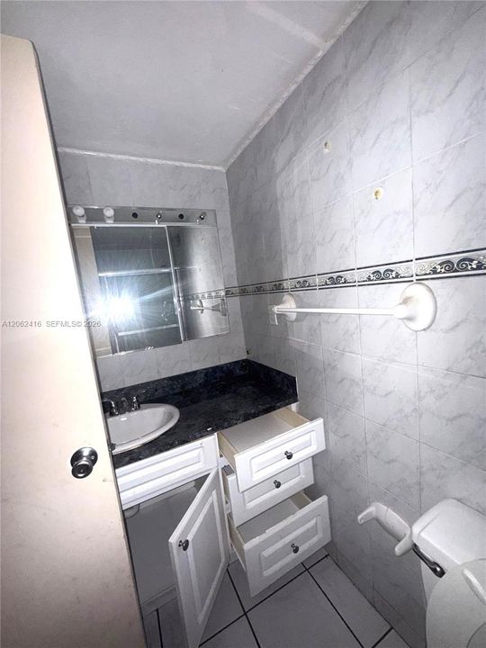 Недавно продано: $245,000 (0 спален, 1 ванн, 566 Квадратных фут)