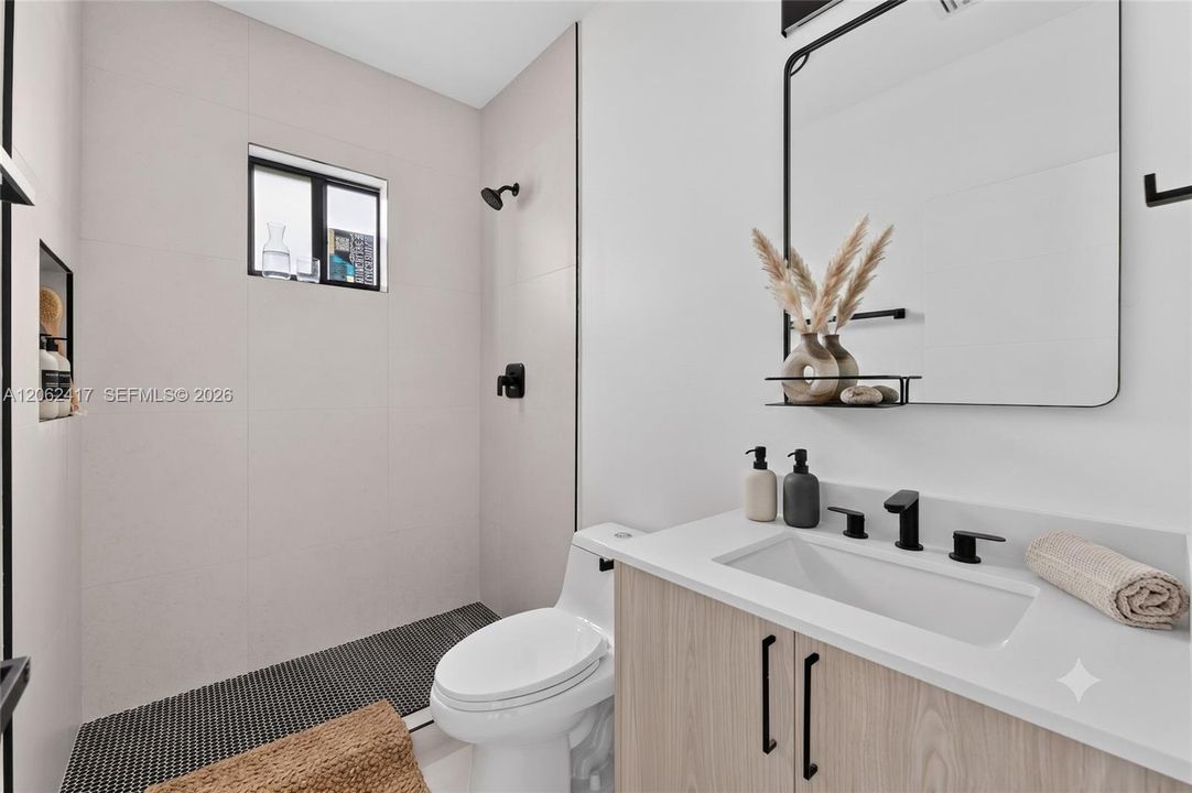 For Sale: $785,000 (0 beds, 0 baths, 2300 Square Feet)
