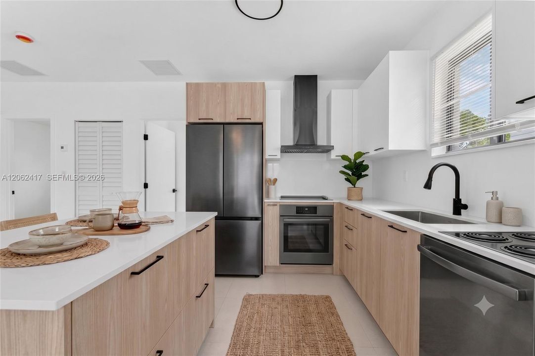 For Sale: $785,000 (0 beds, 0 baths, 2300 Square Feet)