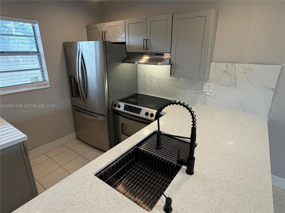 En Venta: $95,000 (1 camas, 1 baños, 684 Pies cuadrados)