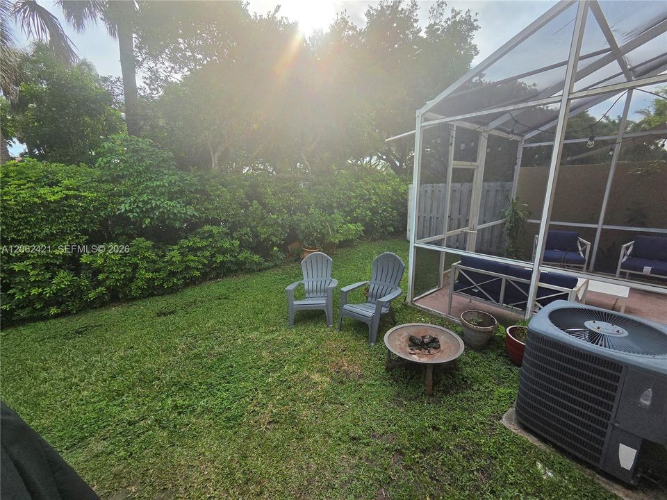 В аренду: $3,595 (3 спален, 2 ванн, 1515 Квадратных фут)