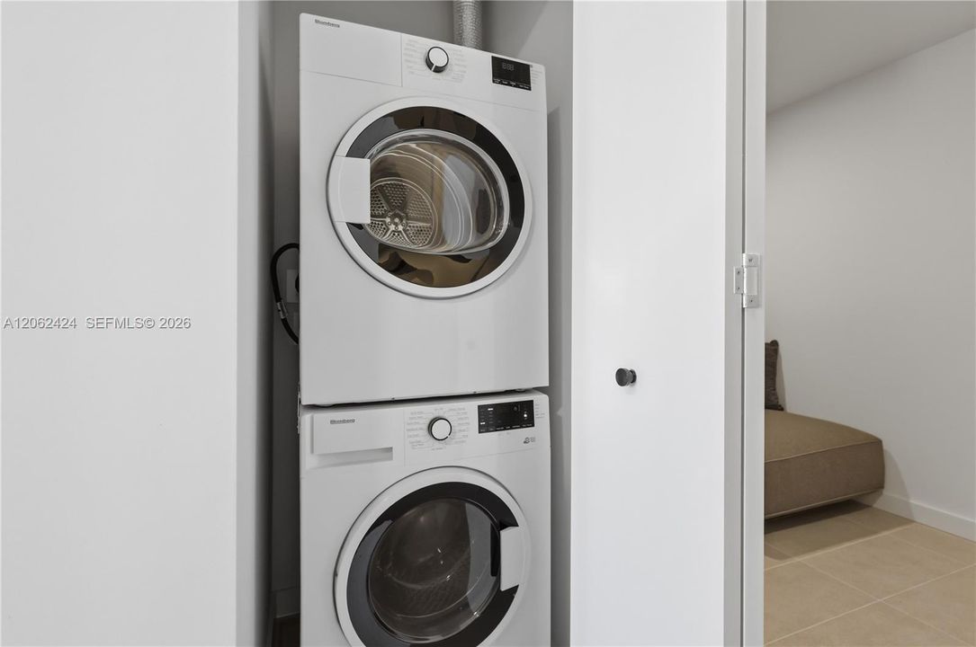 В аренду: $3,600 (1 спален, 2 ванн, 544 Квадратных фут)