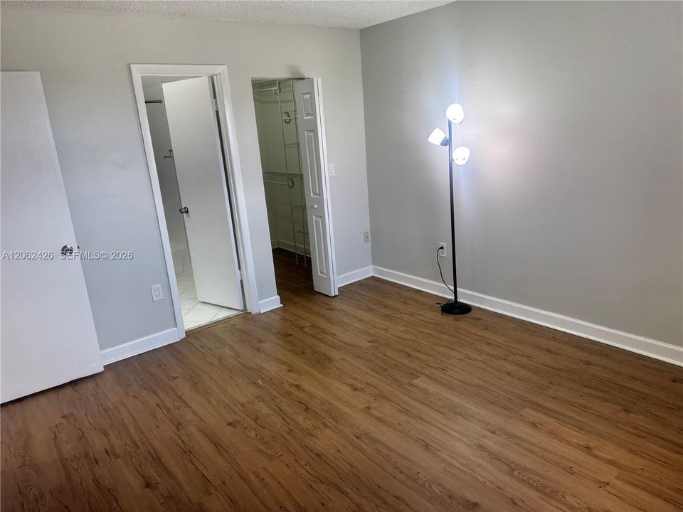 En Renta: $2,300 (2 camas, 2 baños, 870 Pies cuadrados)