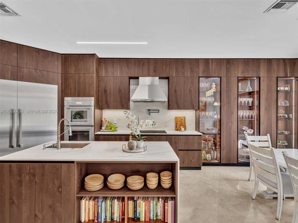 En Venta: $3,575,000 (6 camas, 5 baños, 5144 Pies cuadrados)