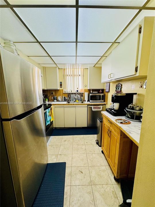 En Venta: $310,555 (2 camas, 2 baños, 1043 Pies cuadrados)