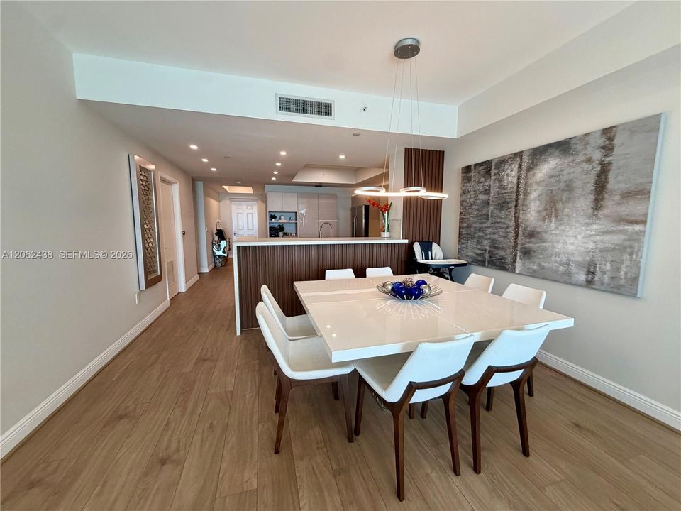 На продажу: $860,000 (3 спален, 3 ванн, 1720 Квадратных фут)