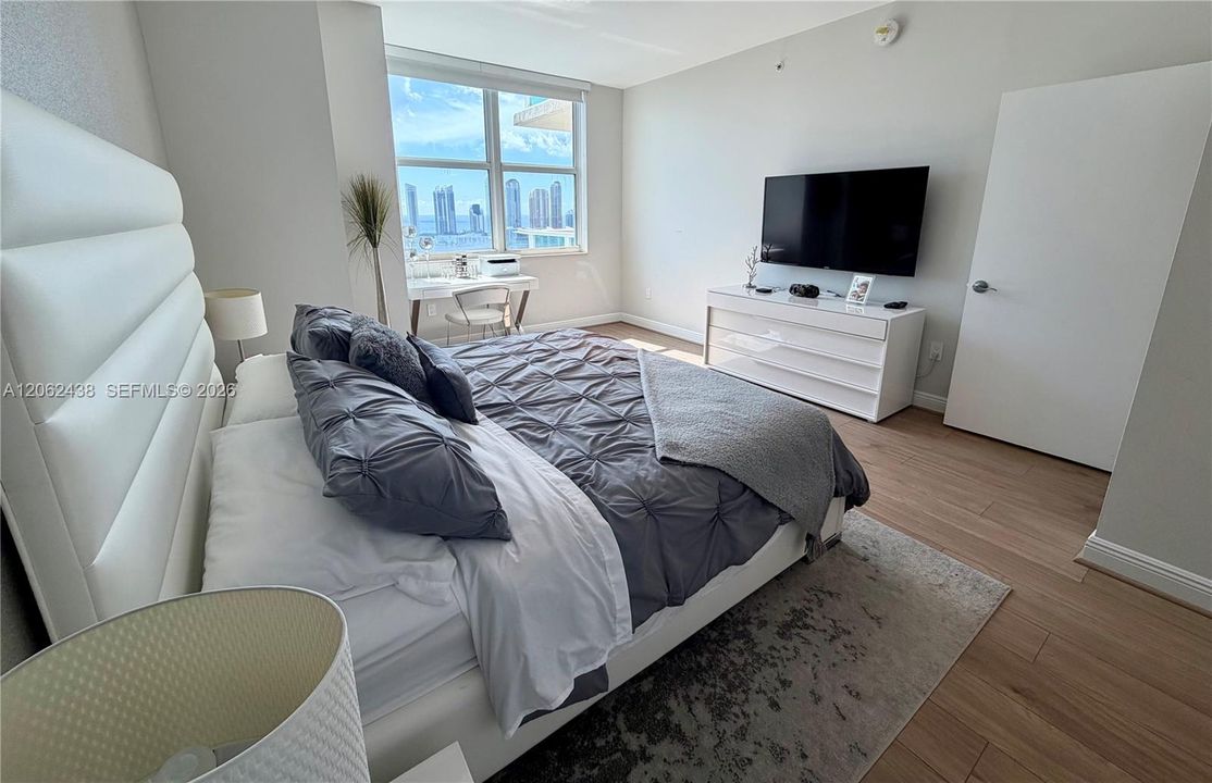 На продажу: $860,000 (3 спален, 3 ванн, 1720 Квадратных фут)