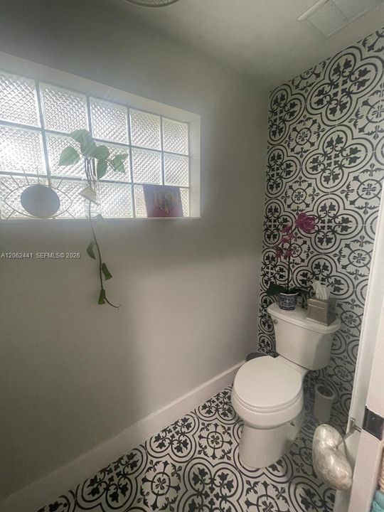 В аренду: $4,600 (3 спален, 2 ванн, 2187 Квадратных фут)
