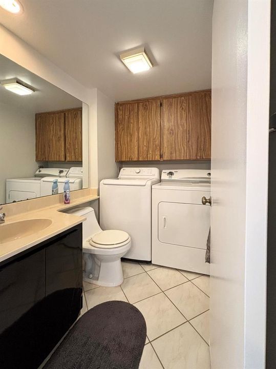 Bath/Laundry