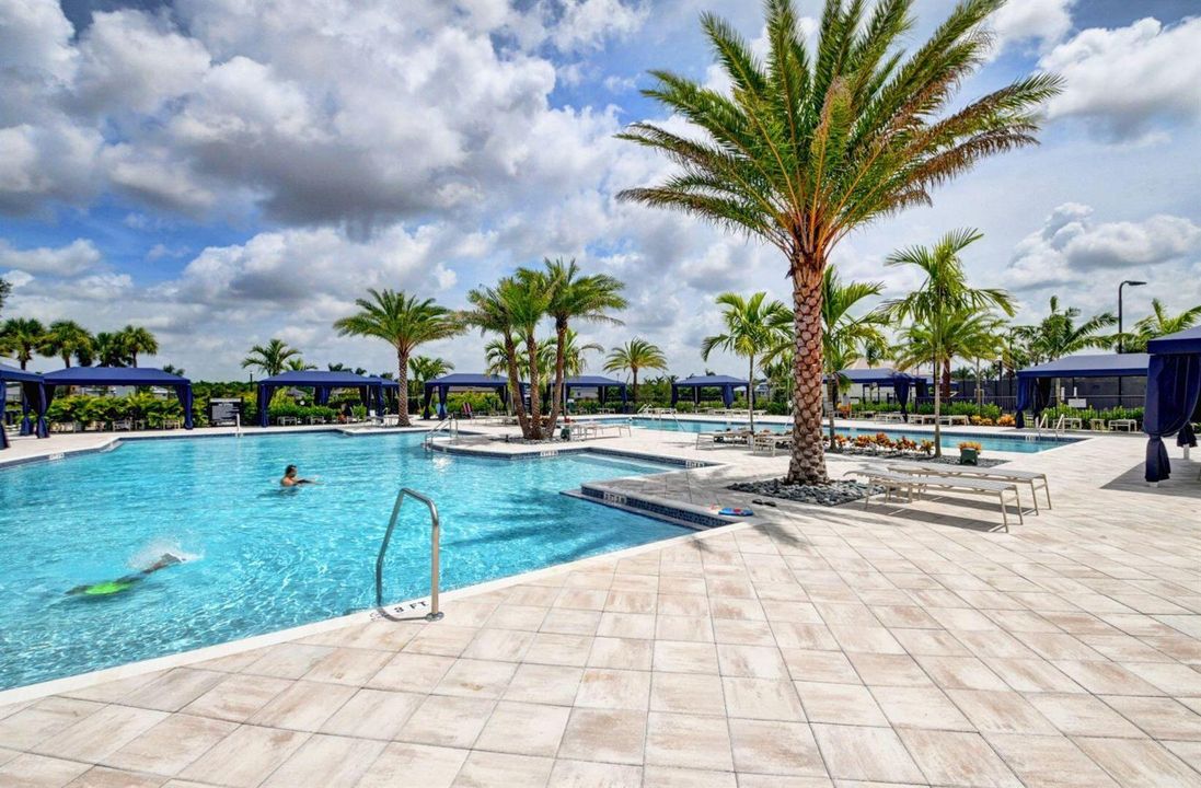 Pool area Polo Trace 7784 WSD