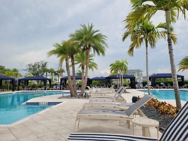 Poolside lounge chairs