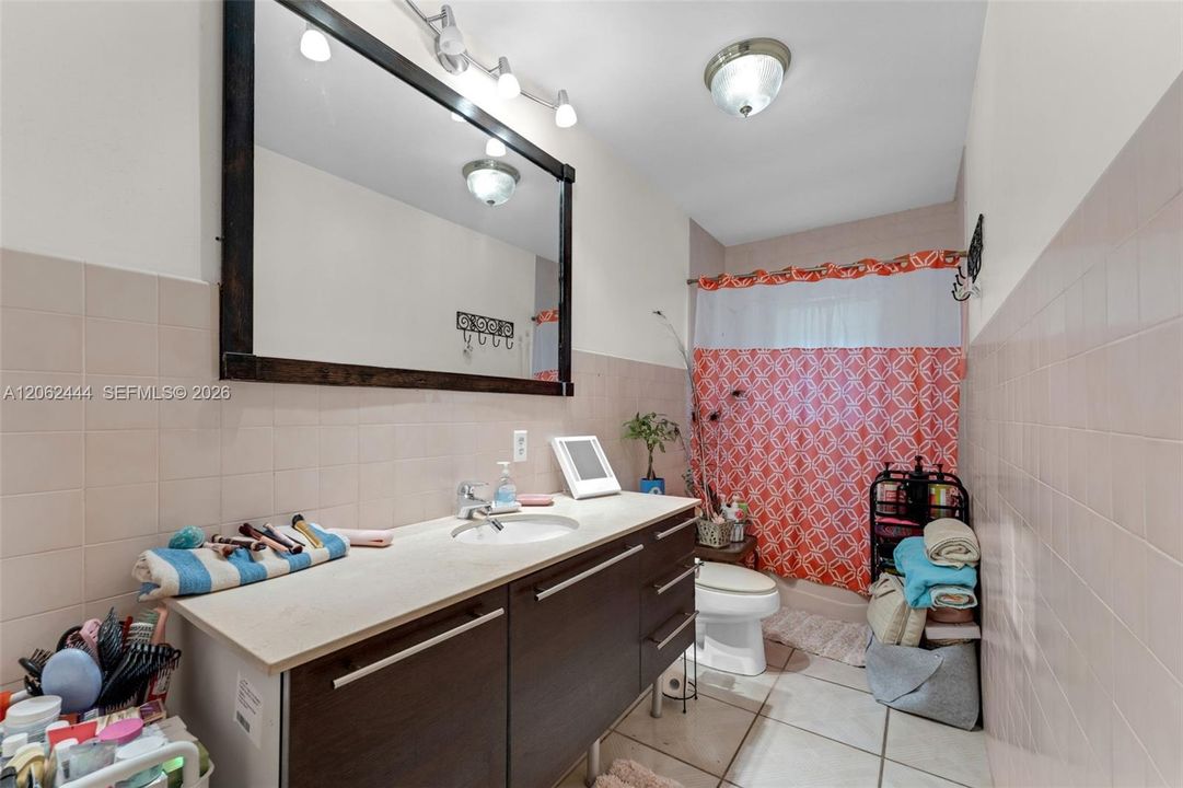 En Venta: $3,495,000 (5 camas, 6 baños, 3684 Pies cuadrados)