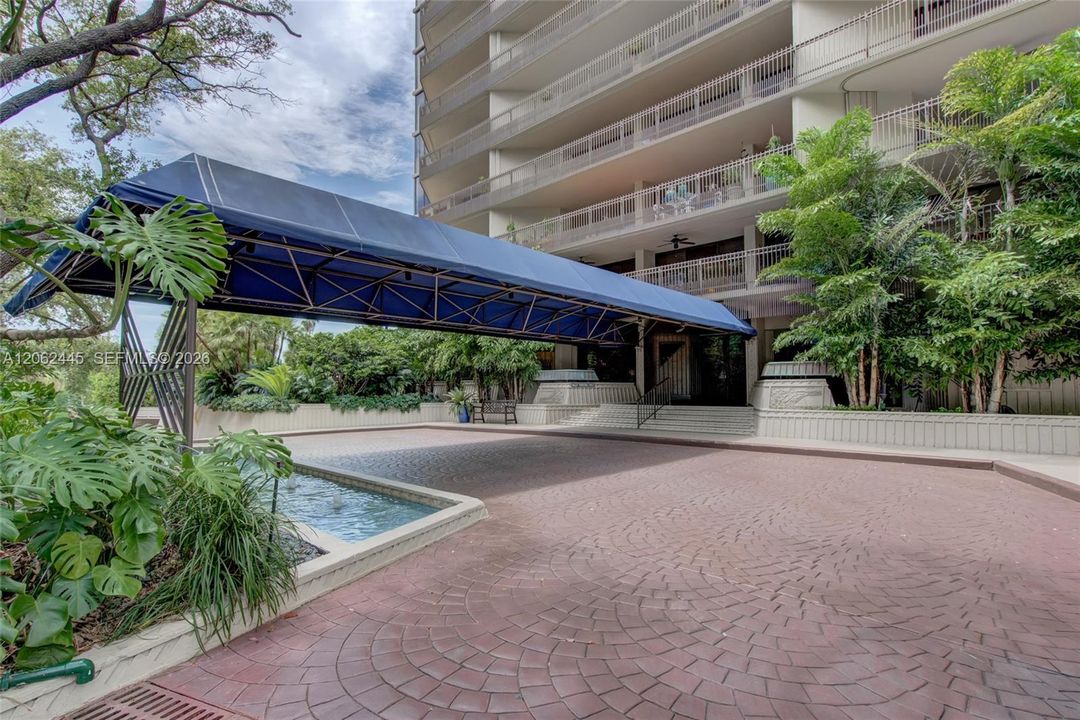 For Rent: $4,950 (3 beds, 2 baths, 1587 Square Feet)