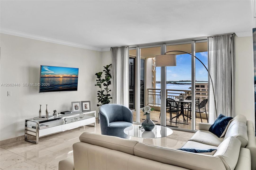 For Rent: $6,300 (2 beds, 2 baths, 1694 Square Feet)