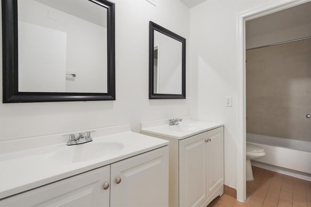 5070 Elmhurst 2026 (13)