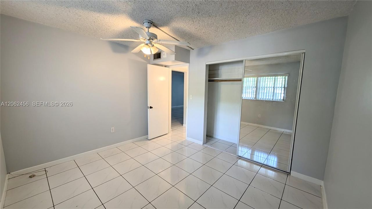 For Sale: $149,997 (2 beds, 2 baths, 1025 Square Feet)