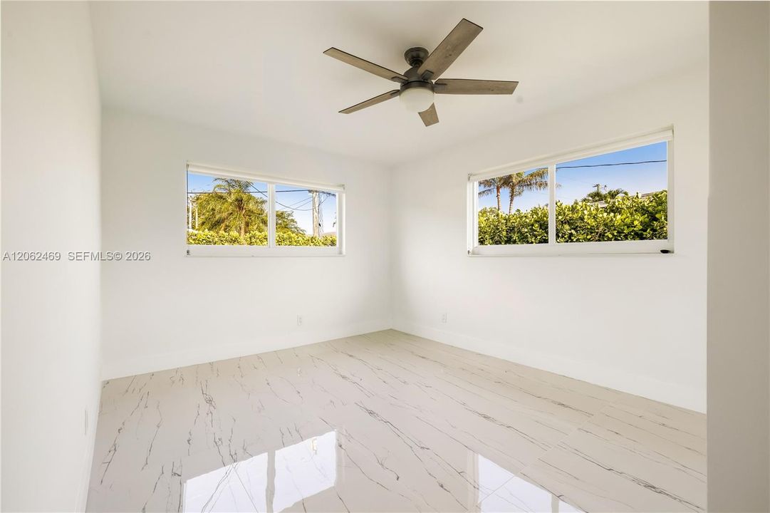 En Venta: $585,000 (3 camas, 2 baños, 1112 Pies cuadrados)