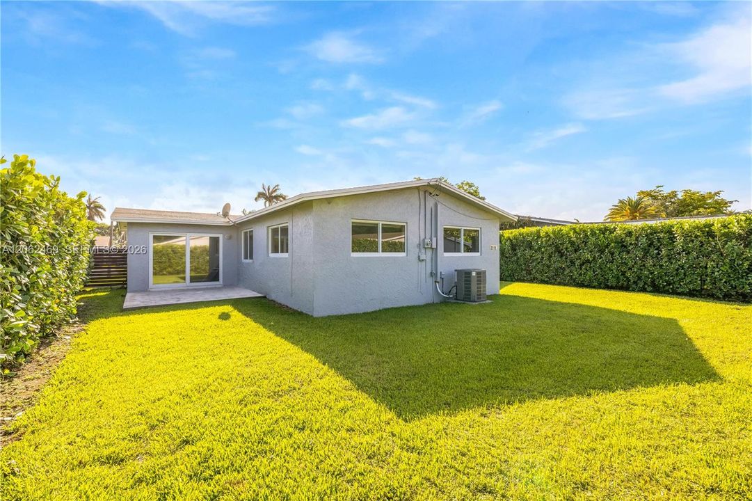 En Venta: $585,000 (3 camas, 2 baños, 1112 Pies cuadrados)