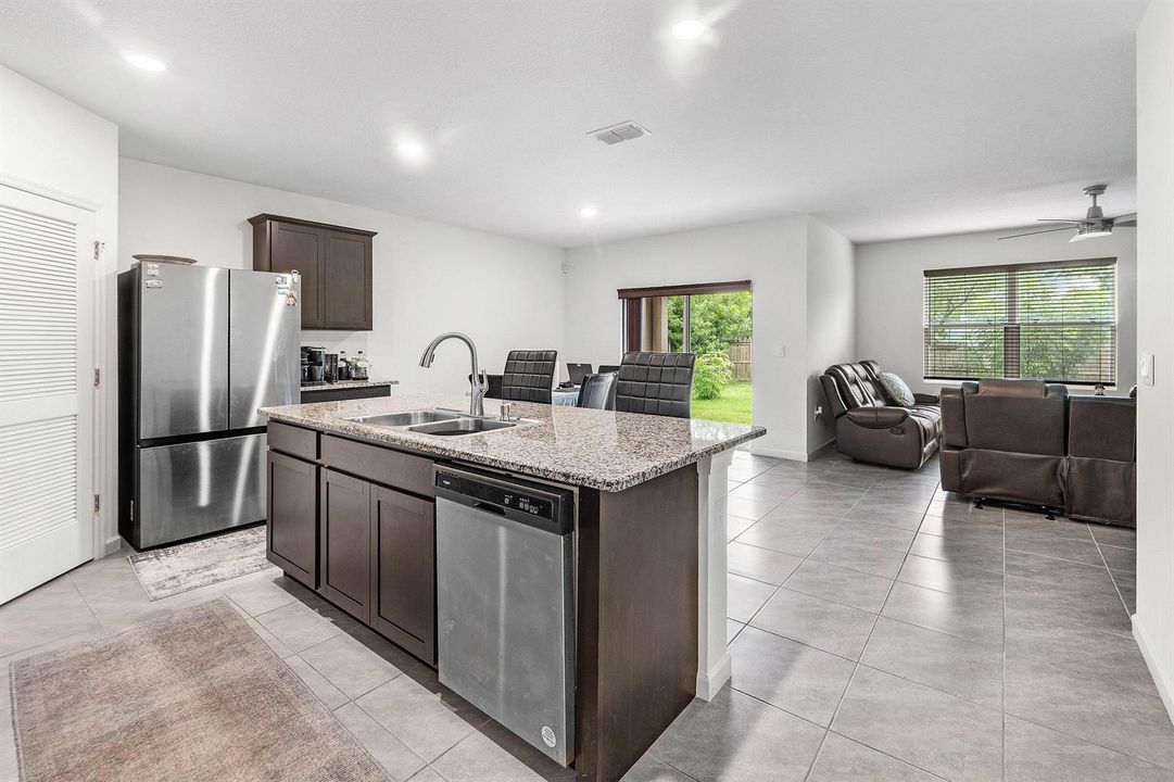 008-626SouthwestEsterAvenue-PortStLucie-