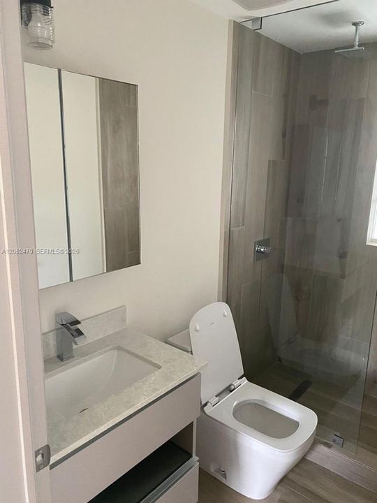 В аренду: $2,700 (1 спален, 1 ванн, 0 Квадратных фут)