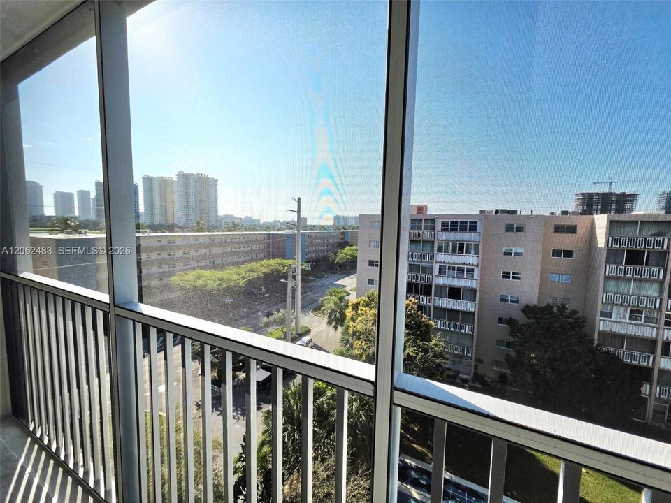 En Venta: $249,000 (2 camas, 2 baños, 1092 Pies cuadrados)