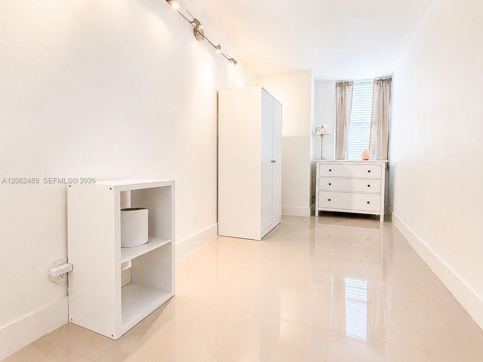 В аренду: $2,450 (1 спален, 2 ванн, 1217 Квадратных фут)
