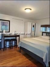 В аренду: $1,350 (0 спален, 1 ванн, 0 Квадратных фут)