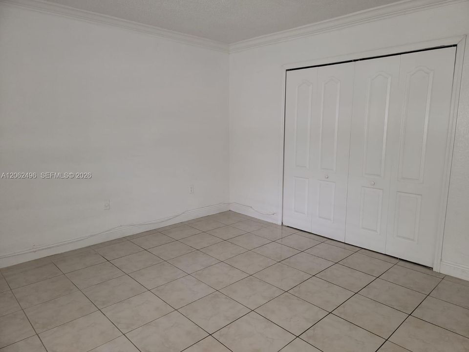 В аренду: $1,650 (1 спален, 1 ванн, 633 Квадратных фут)