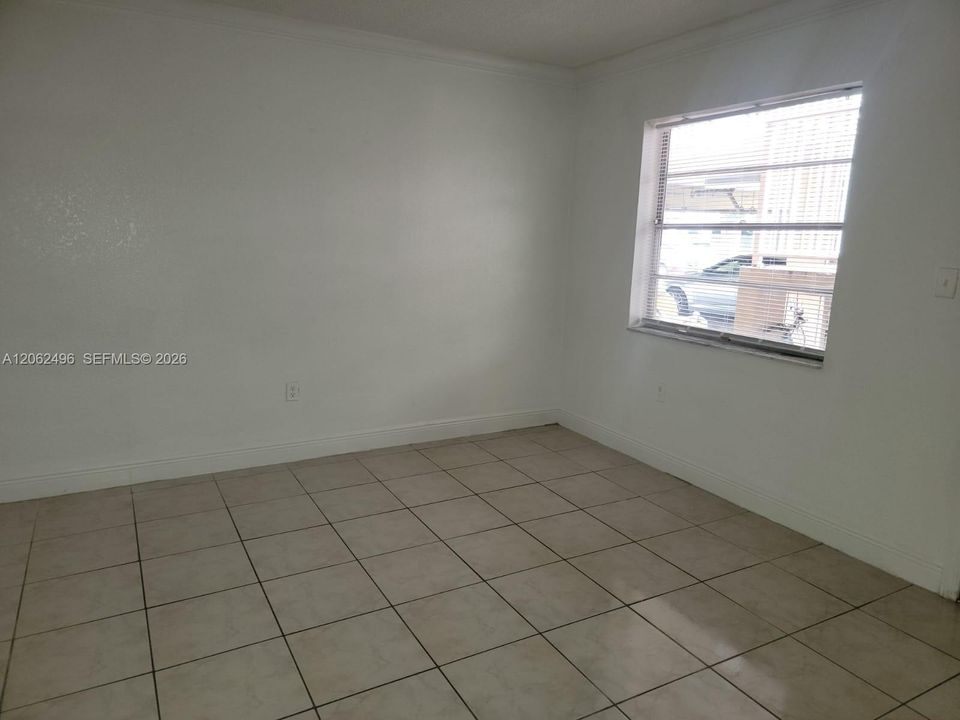В аренду: $1,650 (1 спален, 1 ванн, 633 Квадратных фут)