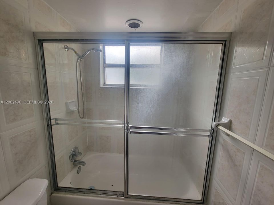 В аренду: $1,650 (1 спален, 1 ванн, 633 Квадратных фут)