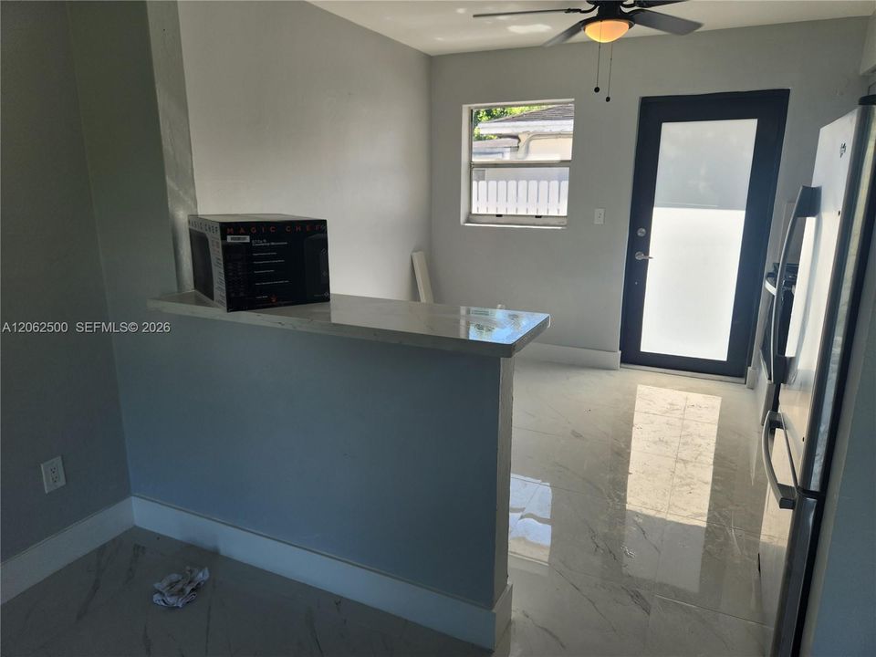 En Venta: $599,000 (0 camas, 0 baños, 1482 Pies cuadrados)