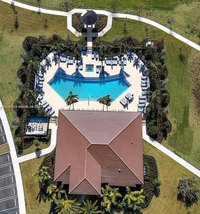 En Renta: $3,200 (3 camas, 2 baños, 1539 Pies cuadrados)