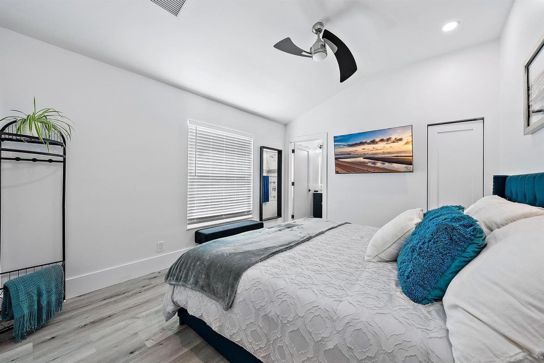 596 N Cypress Dr Interior -21