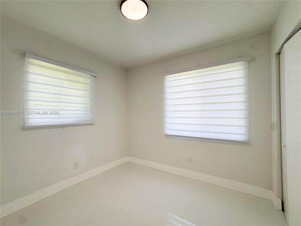 En Venta: $410,000 (3 camas, 2 baños, 776 Pies cuadrados)