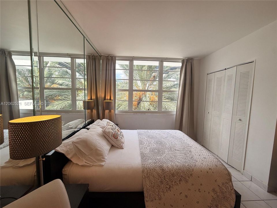 For Rent: $2,300 (0 beds, 1 baths, 300 Square Feet)